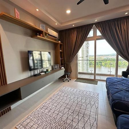 A.R Homestay Riverine Condominium クチン エクステリア 写真